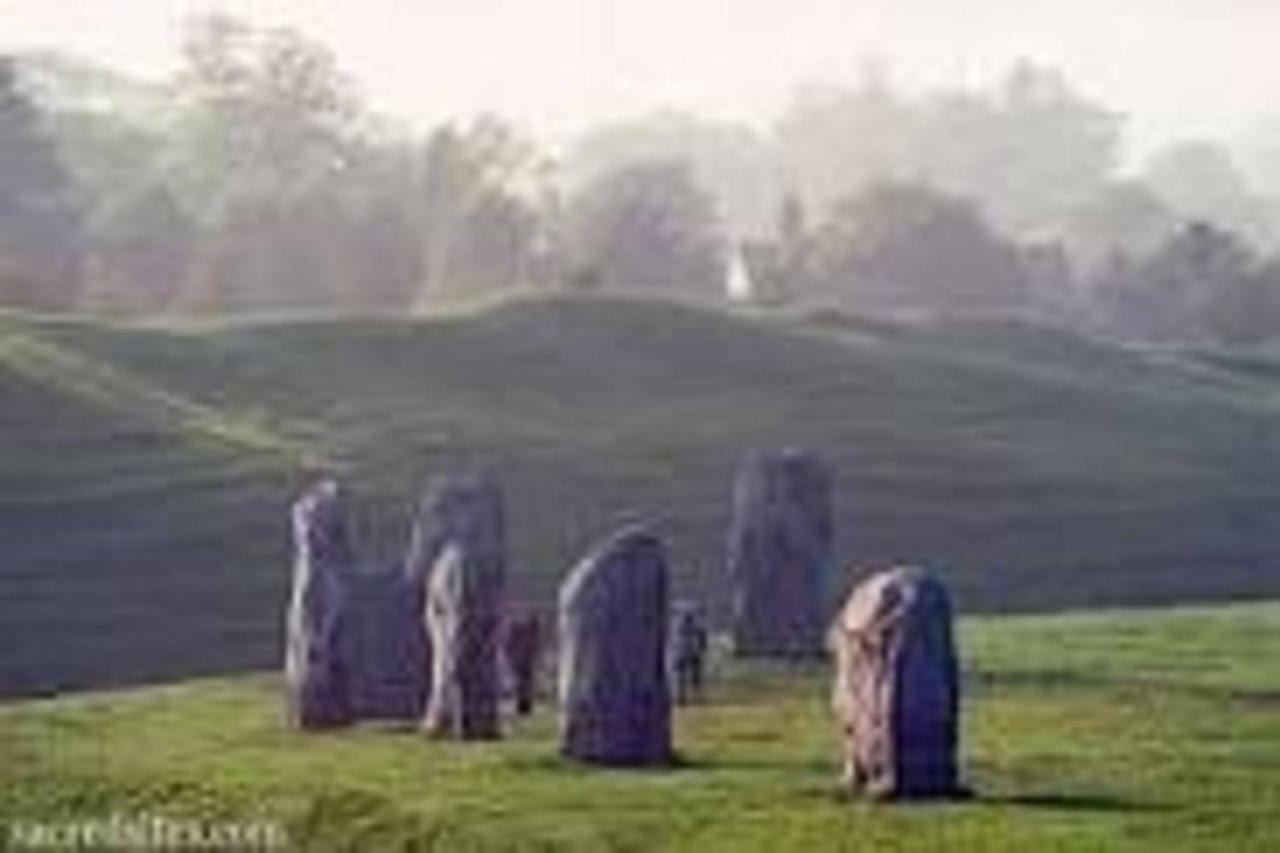 Stunning 3 Bedroom 3 Bath Self Catering Cottage Nr Stonehenge, Longleat, Avebury And Bath - Great Local Village Pub Pewsey Екстериор снимка